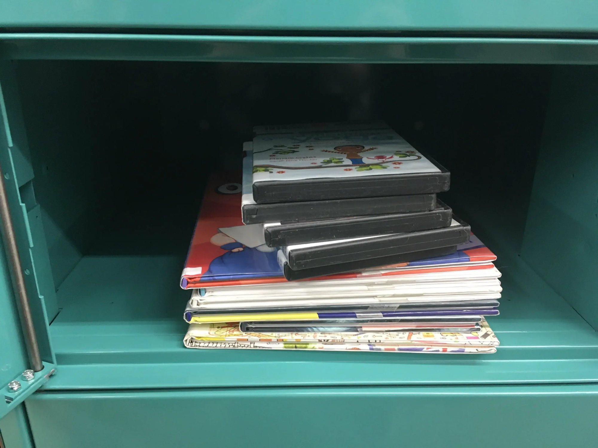 ILS Smart Lockers - Library Holds Pickup locker interior 5 inch door